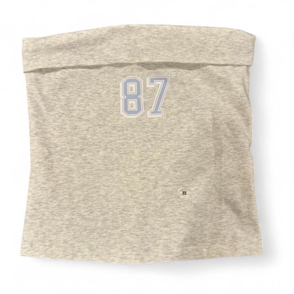 Aeropostale Gray Crop Top with 87 Graphic